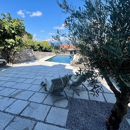 Karst House Zan Pliskovica With Private Pool Villa Dutovlje Екстериор снимка