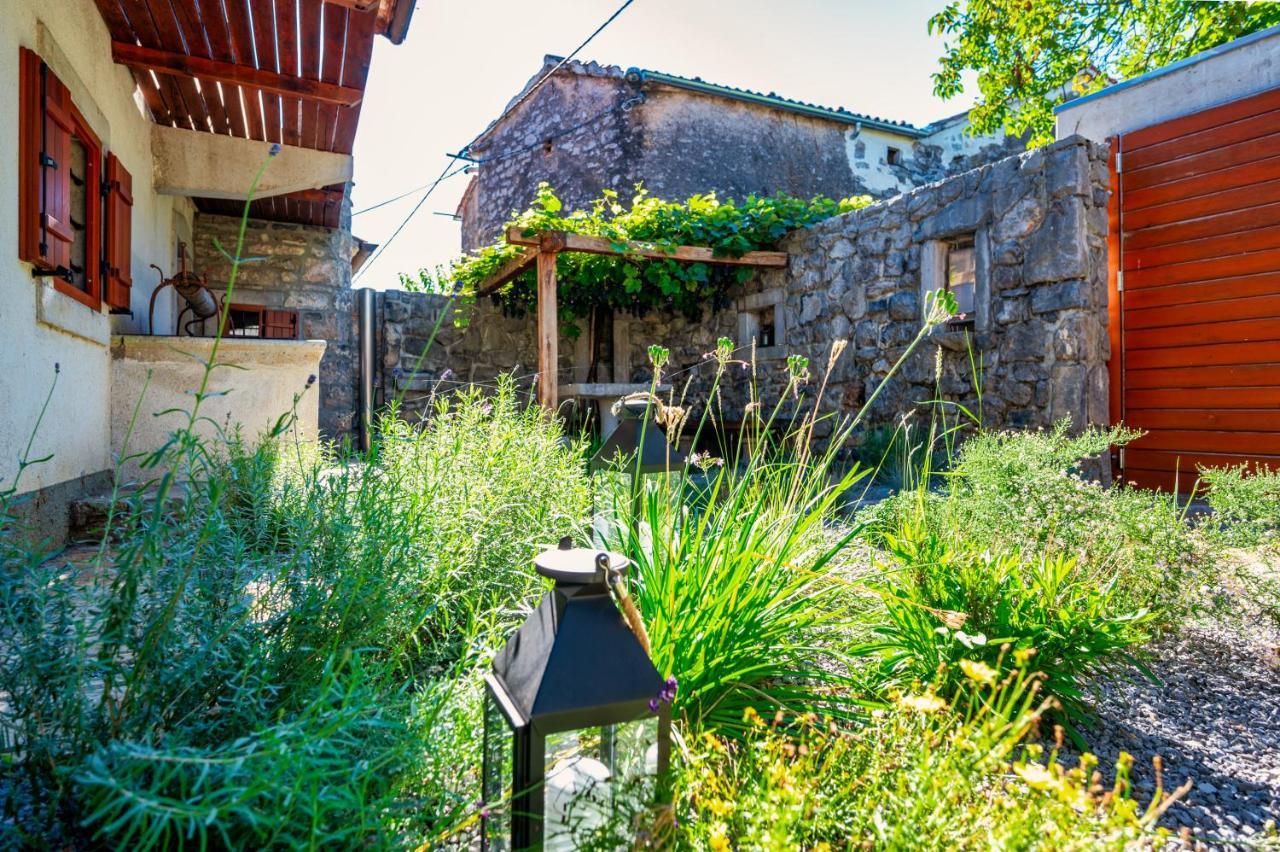 Karst House Zan Pliskovica With Private Pool Villa Dutovlje Екстериор снимка