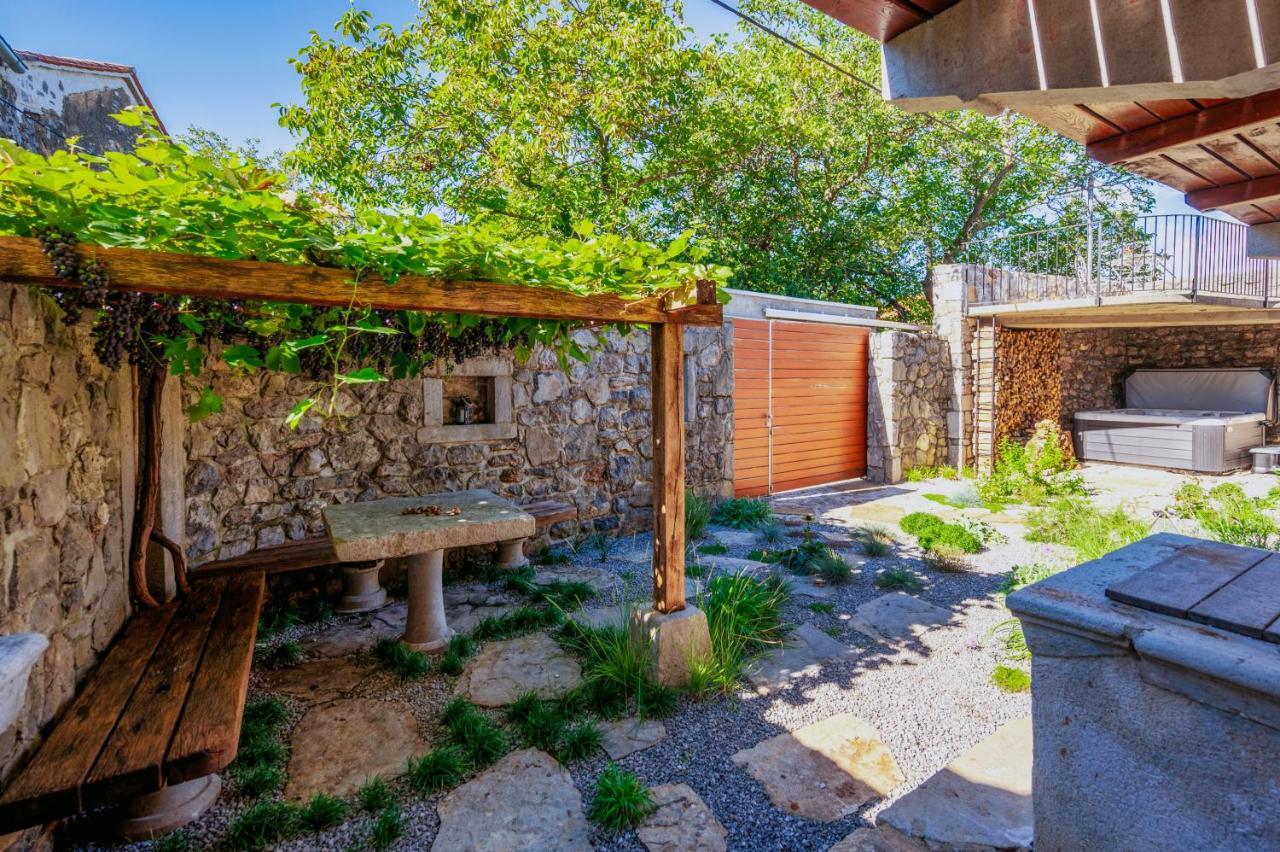 Karst House Zan Pliskovica With Private Pool Villa Dutovlje Екстериор снимка
