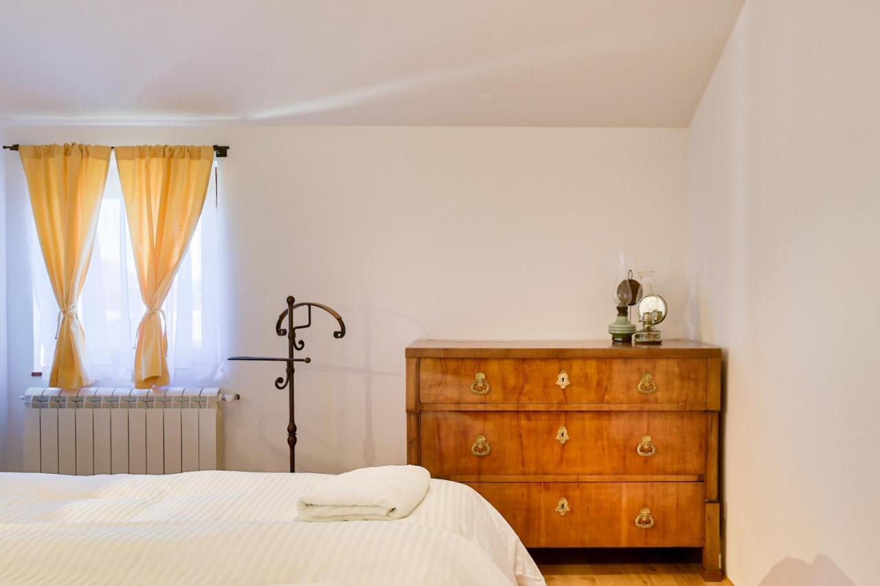 Karst House Zan Pliskovica With Private Pool Villa Dutovlje Екстериор снимка